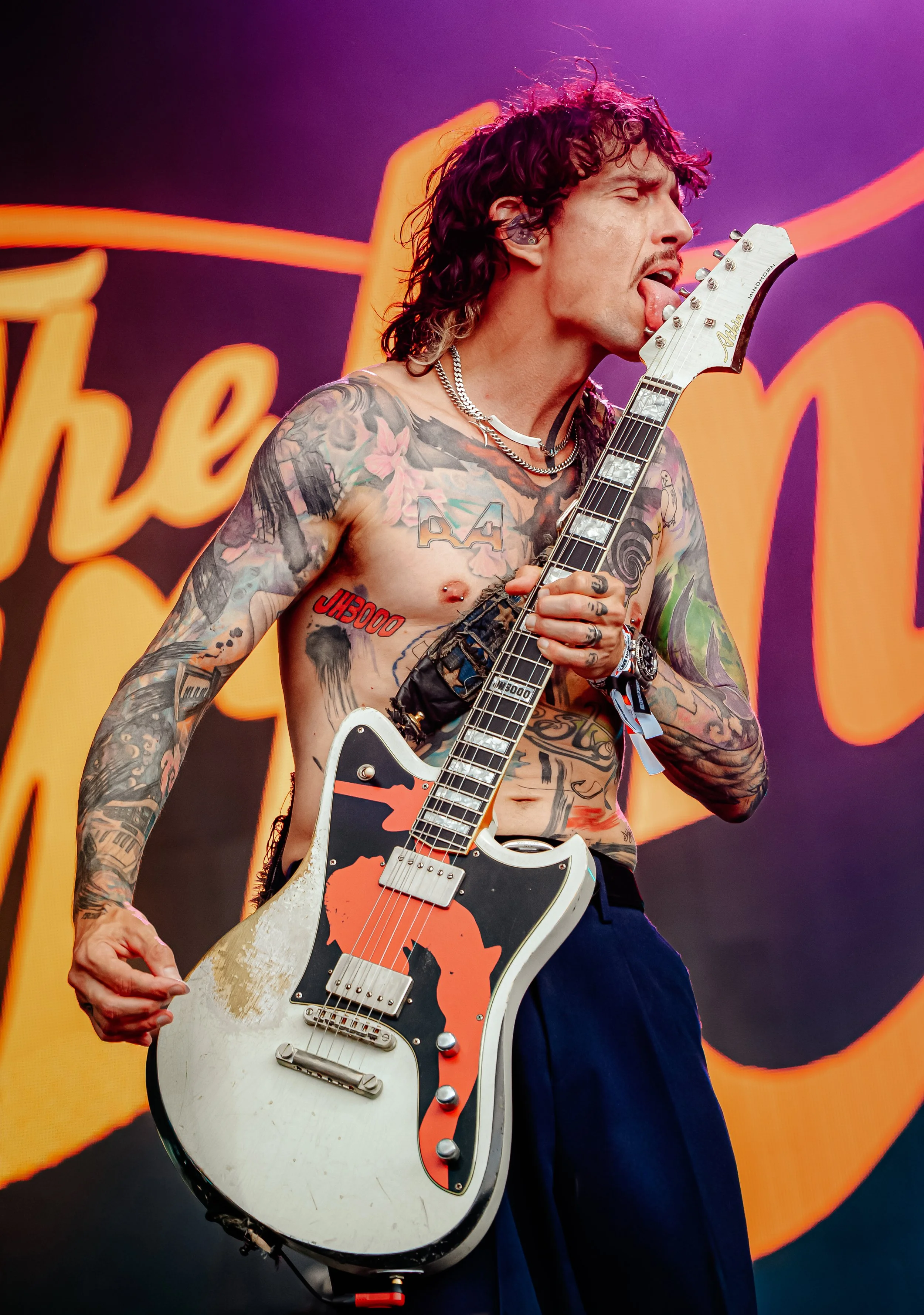 TheDarkness_Download_2025_KelliBinnings.JPG
