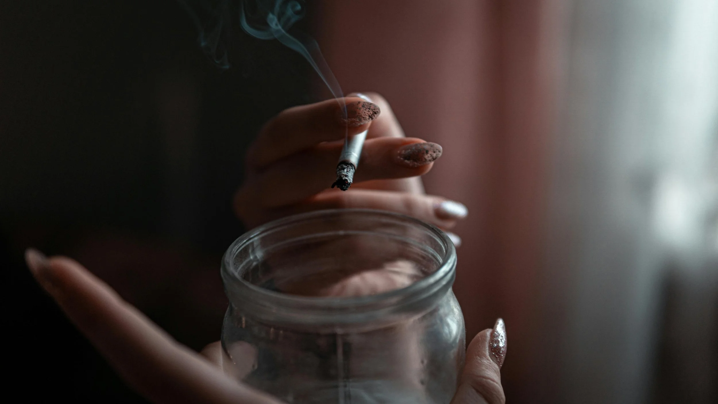 How Does Smoking Affect Vein Health? Understanding the Risks to Your ...