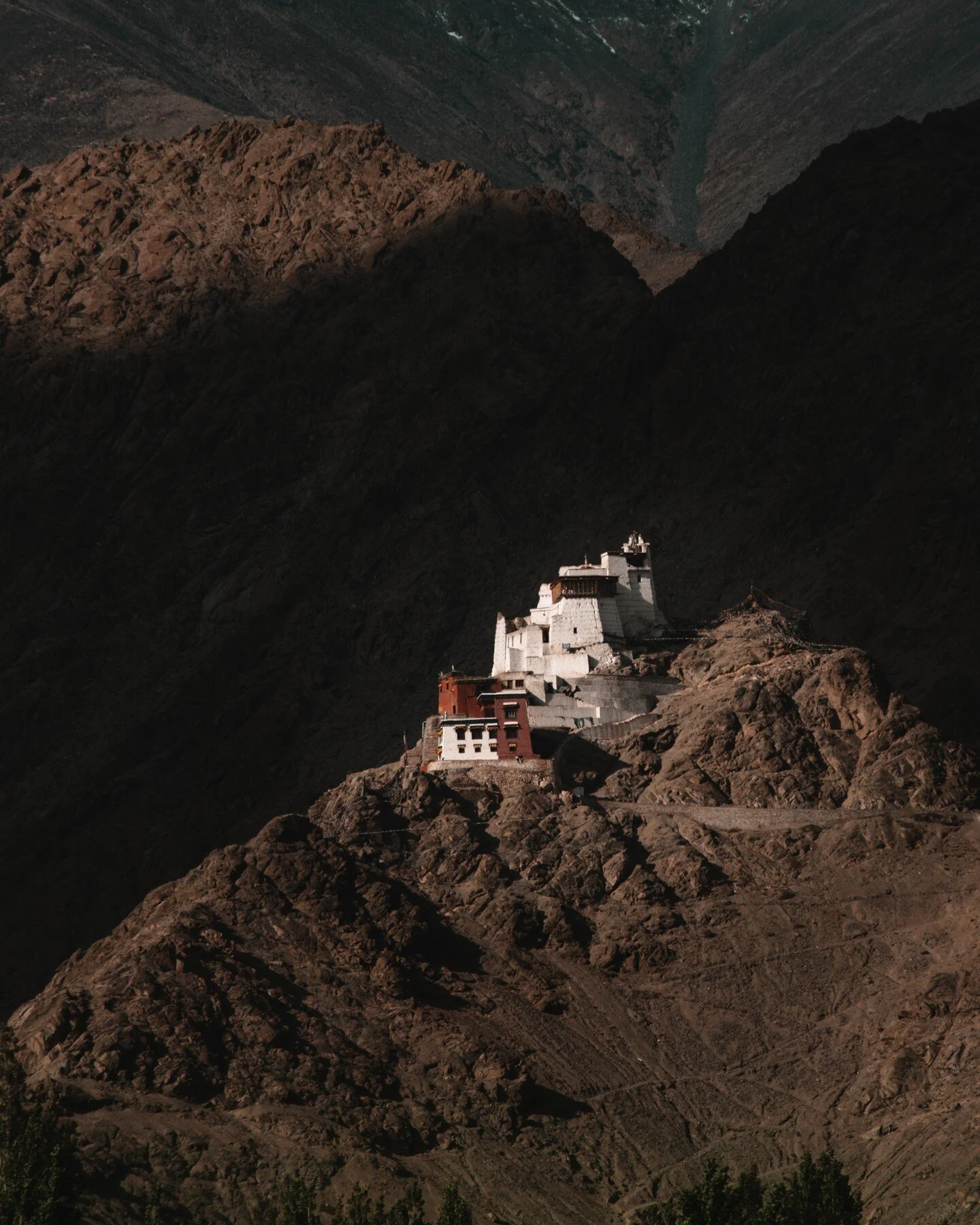 How long is an ideal trip for you? 
For me, the longer I can stay in a place the better! Long trips have this magical way of revealing hidden gems, places I never even knew existed until I arrived. 
Sure, the iconic spots always have their charm, b