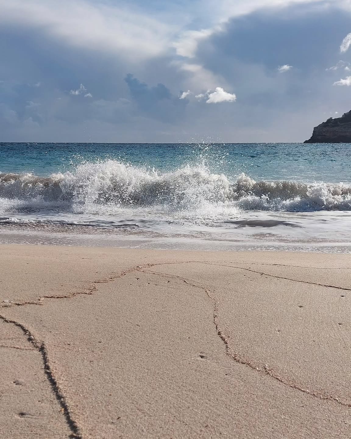 &quot;Pero contemplar el mar no es s&oacute;lo un placer de los sentidos o meramente est&eacute;tico, sino que posee el poder bals&aacute;mico de la calma ilimitada. El poder del b&aacute;lsamo y el don de la calma ilimitada, cuando se vive cerca de 