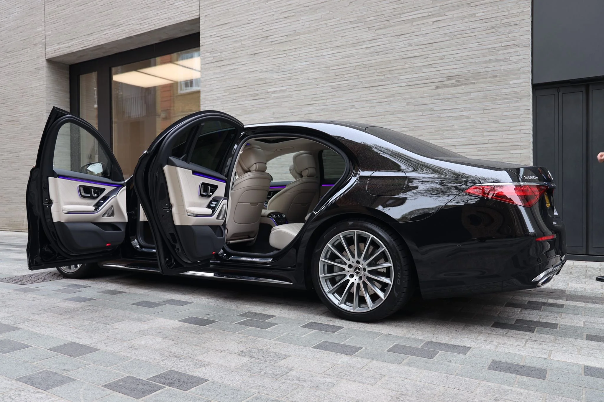 WhatsApp Image 2026-04-18 at 15.12.01 (4).jpeg