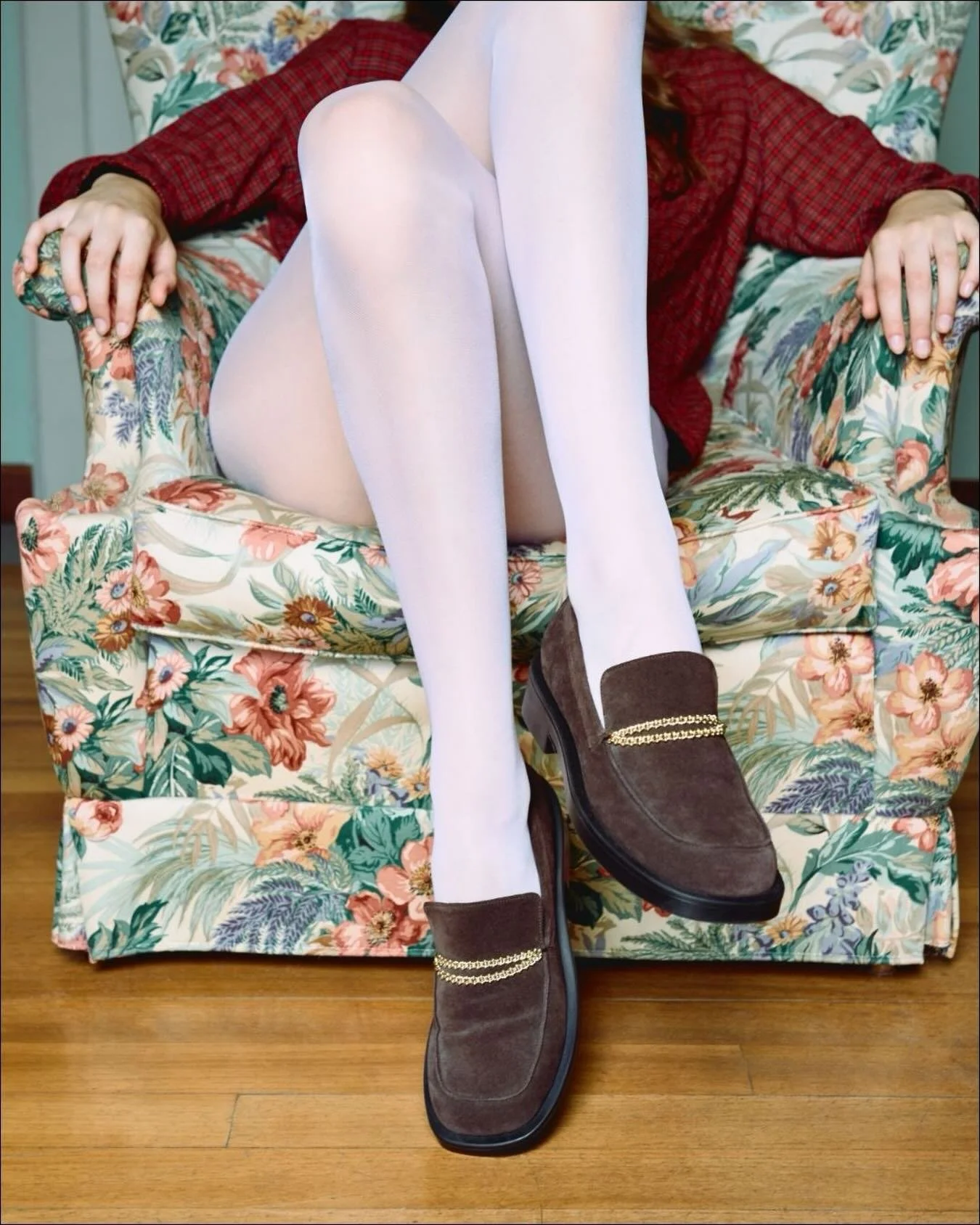 Timeless, yes. But with a golden twist only Maria Luca could pull off.

Make the Noemi Loafers yours.