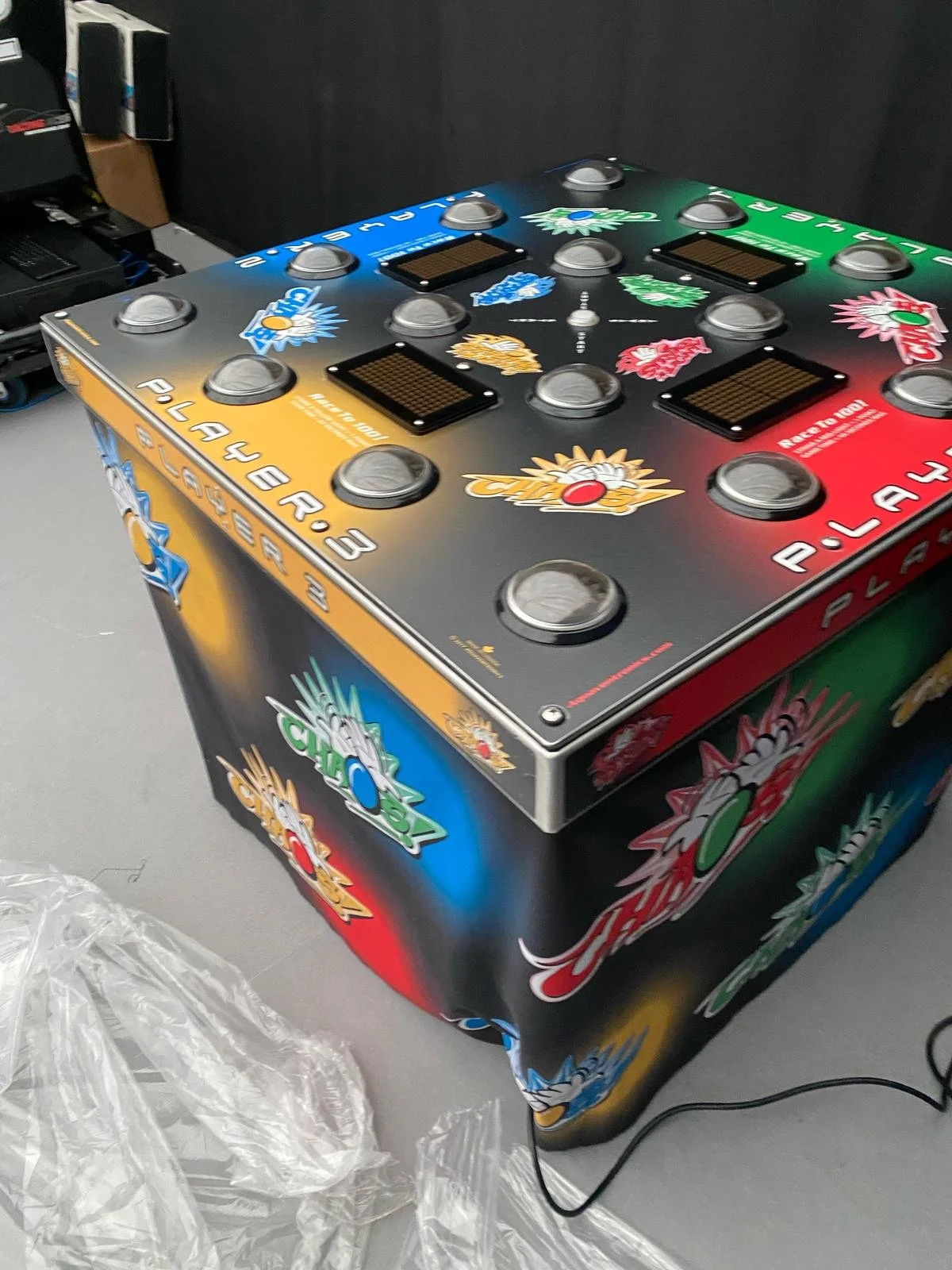 Kaos - 4 Player Light Reaction Game
