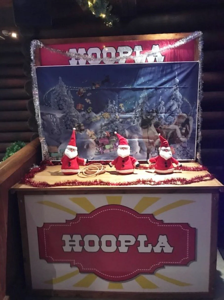 Christmas Themed Stalls (5).jpg
