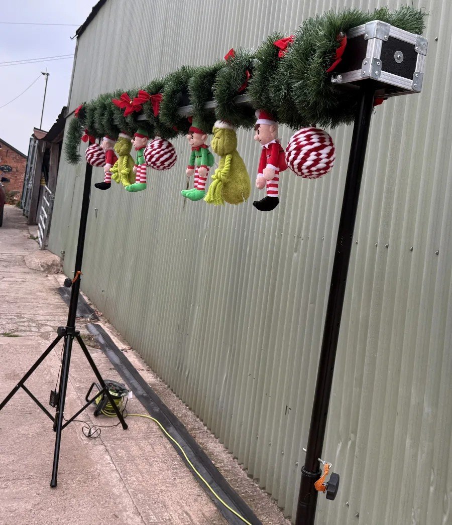 Christmas Drop Zone Reaction Game