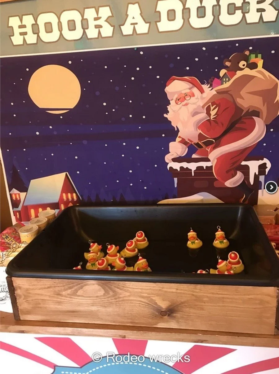 Christmas Themed Stalls (3).jpg
