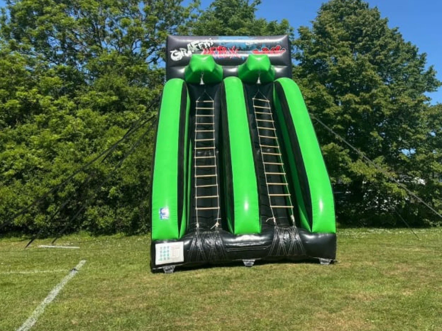 Unclimable Ladder 1.jpg