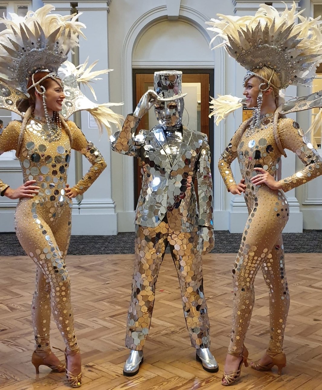 Mirror Men