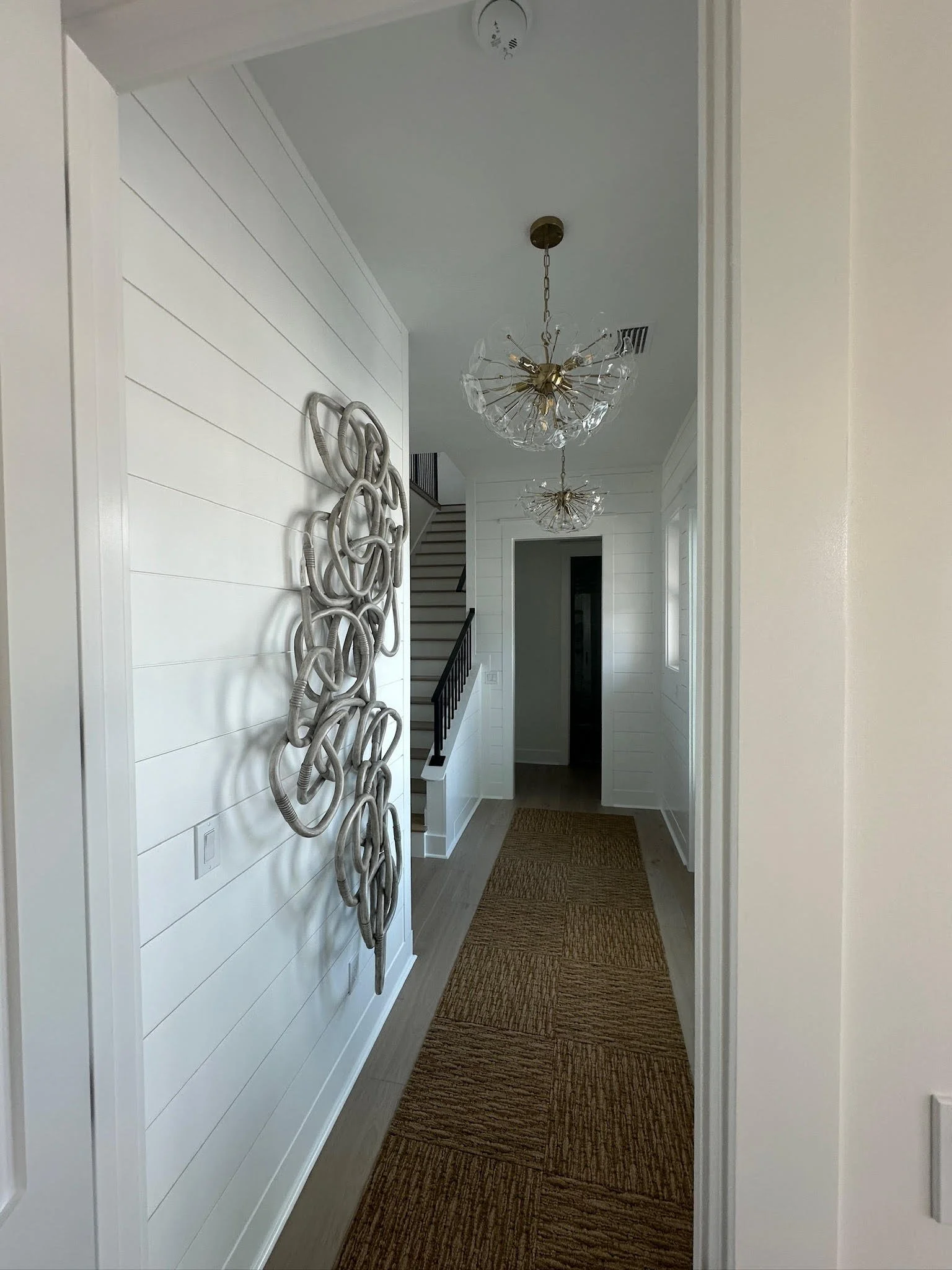 212 foyer.jpg