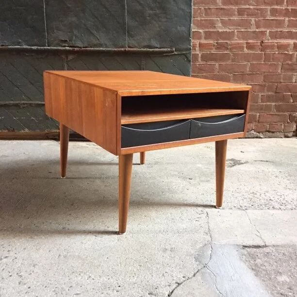 1960s Scandinavian Teak End Table in the Manner of Arne Vodder