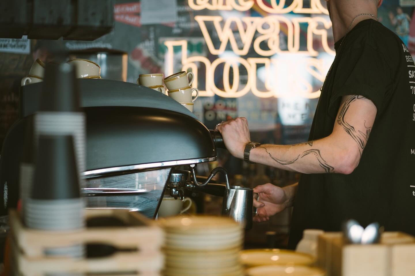 ☕️☕️☕️☕️

@lucyhirstphotography 

&bull;
&bull;
&bull;
&bull;

#moonhoney #theoldwarehouse#meadindevon #localproduce #kingsbridge #devon #foodie #cheers #instafood #drinklocal #foodphotography #nightlife
#cheflife #coffee #craftbeer #mead #wine
#cock