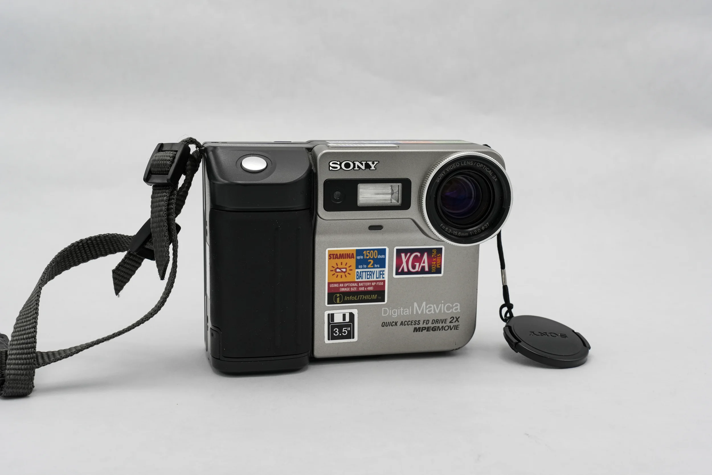 C06_Sony_Digital_Mavica_model-unconfirmed_front_01.webp