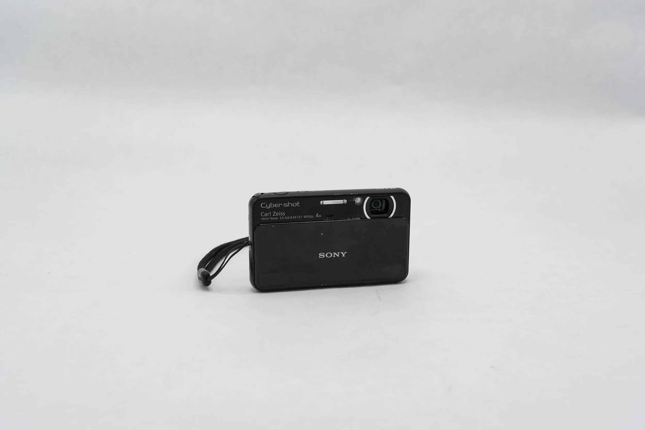 C28_Sony_Cyber-shot_DSC-T110_front_01.webp
