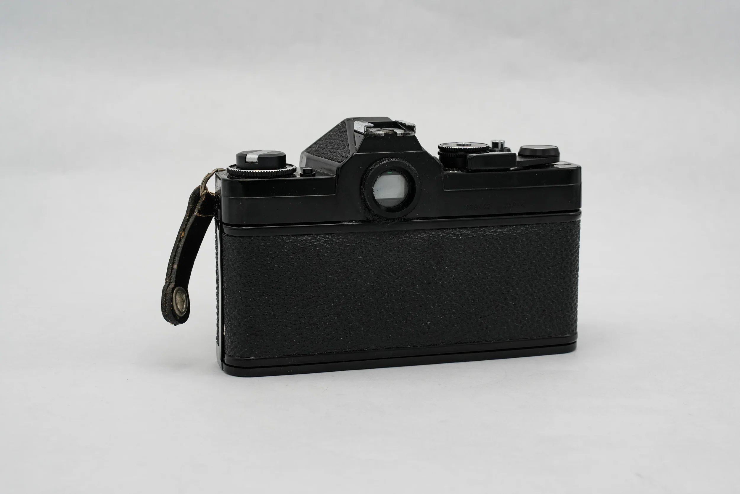 C17_GAF_L-CS_Auto-GAF_55mm_f1.7_rear_02.webp
