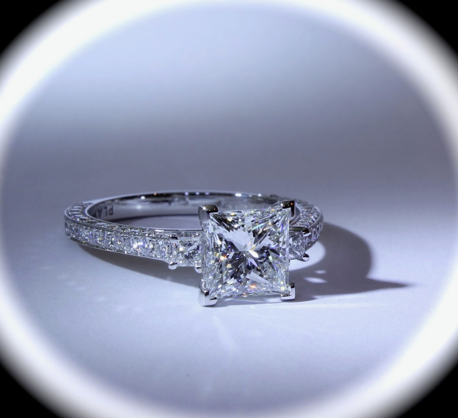 Engagement Ring - 28.jpeg