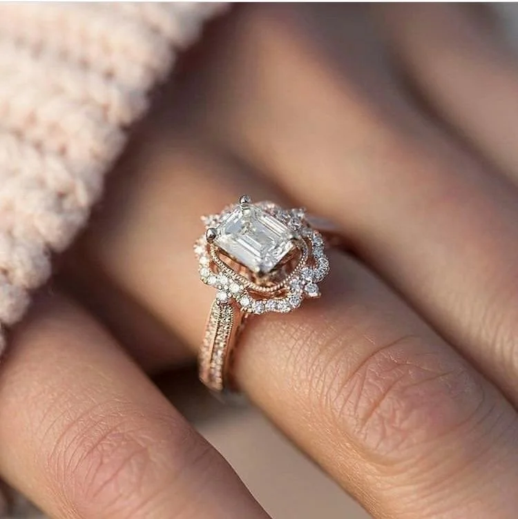 Engagement Ring - 1.jpeg