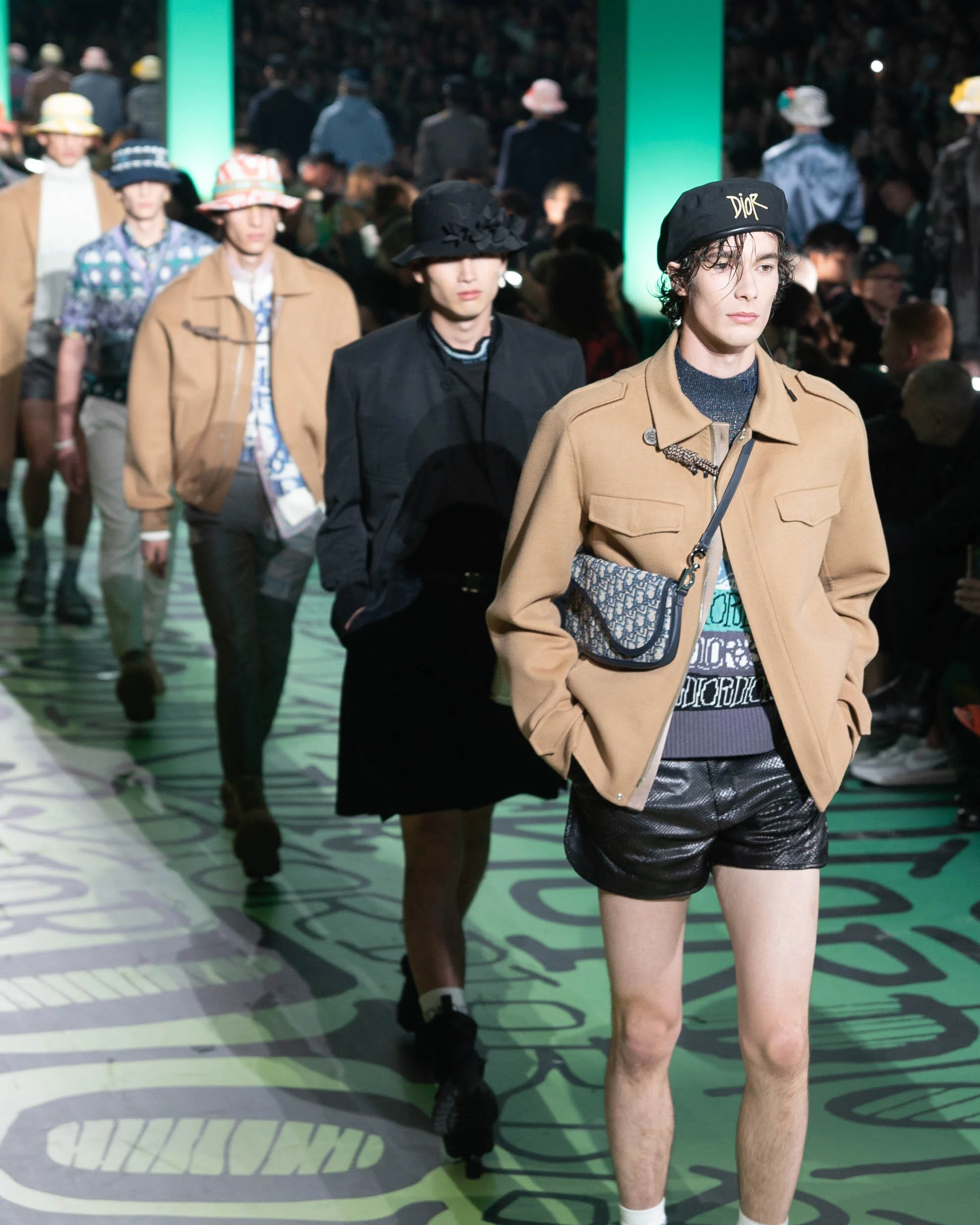 Runway Dior Men's Pre-Fall 2020 Fashion Show - Intergalactic Deals - Jonathan Gasca