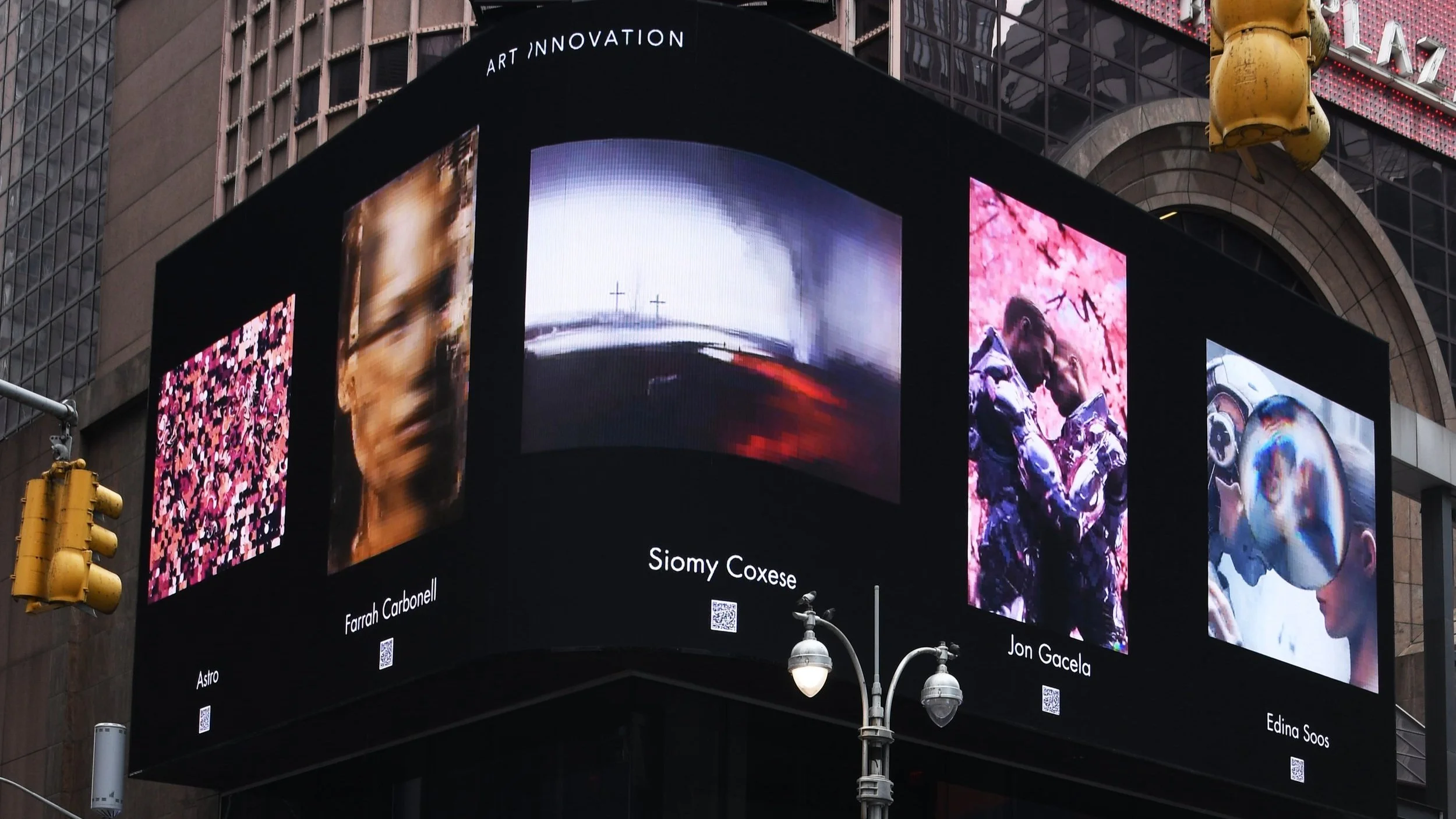 THE PIXELS SHOW | TIMES SQUARE: An exhibition by Art Innovation