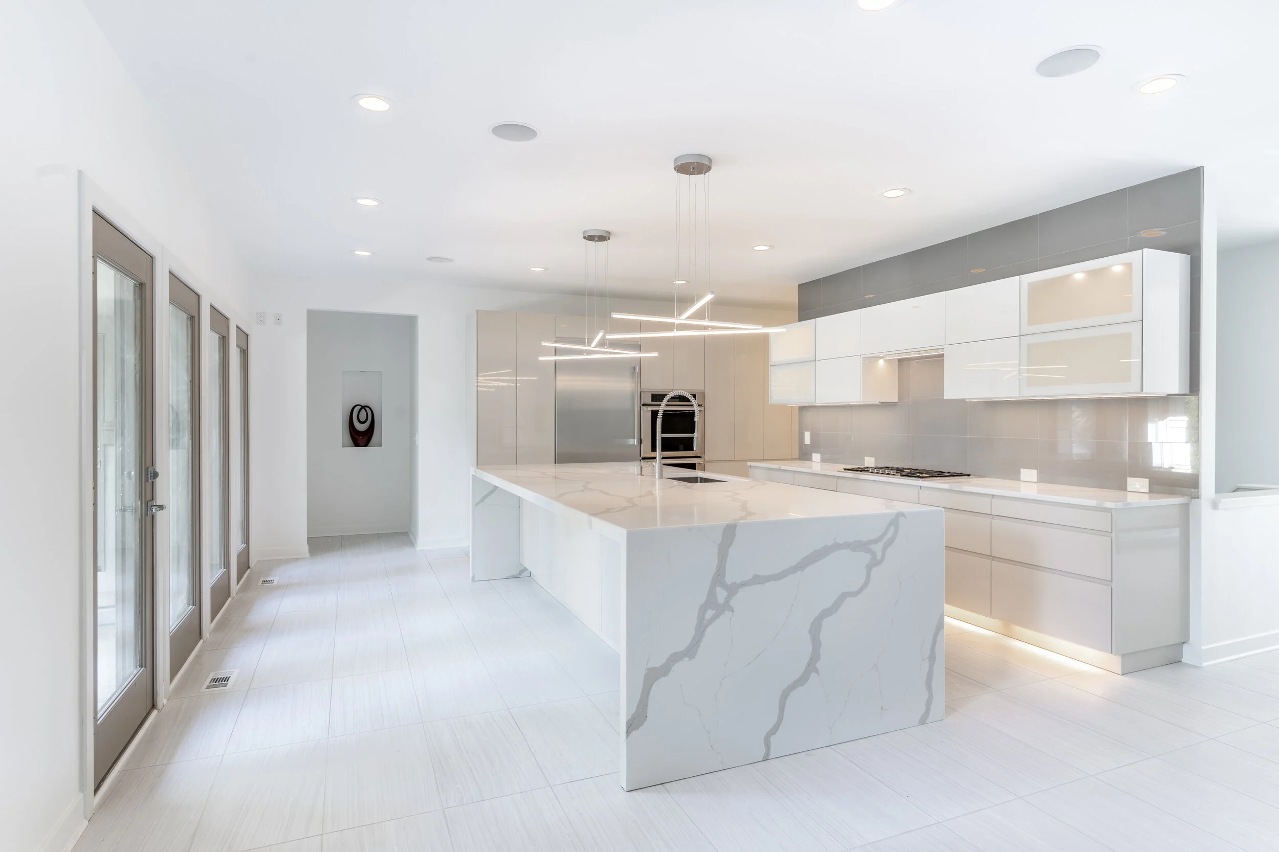 Contemporary Kitchen Remodel by 1GR Builders project photo