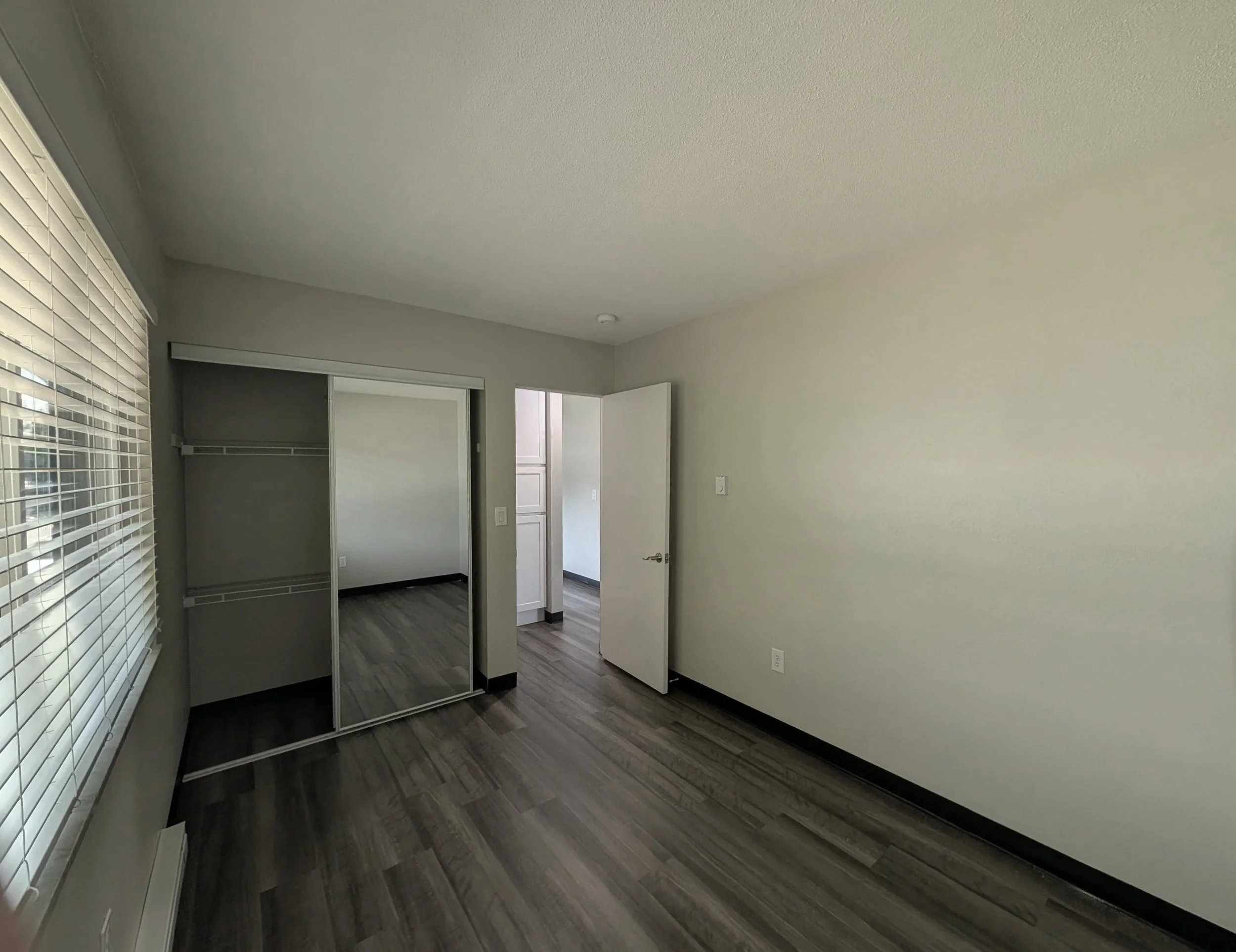 MG-15-Bedroom+3.jpg