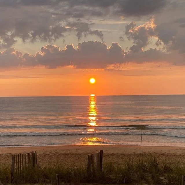 Happy Monday!! Today I am officially half a century old 🎉🎉. Incredibly grateful everyday for my family and friends that make life fun and meaningful!  #sunrise #obx #50yearsold #mondaymotivation