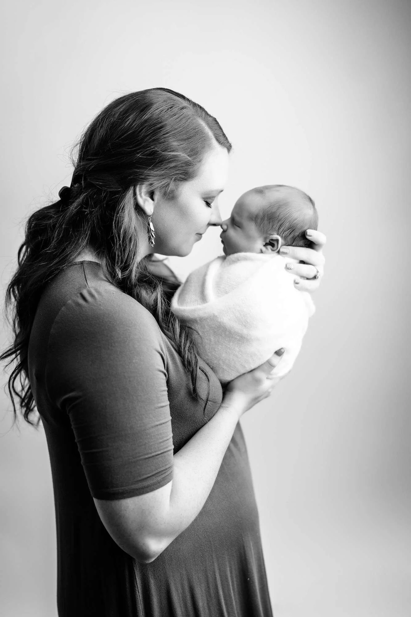 newborn baby photography 18BW.JPG