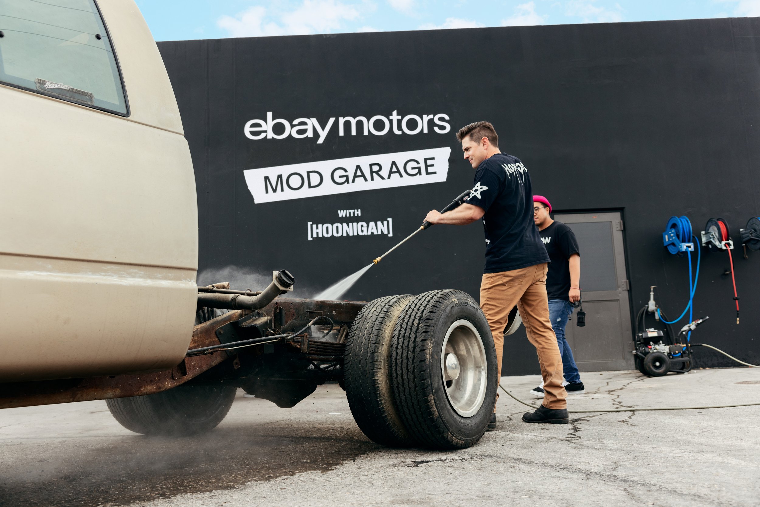 ebay_motors_shutterstock_day_2_part_2-93.jpg