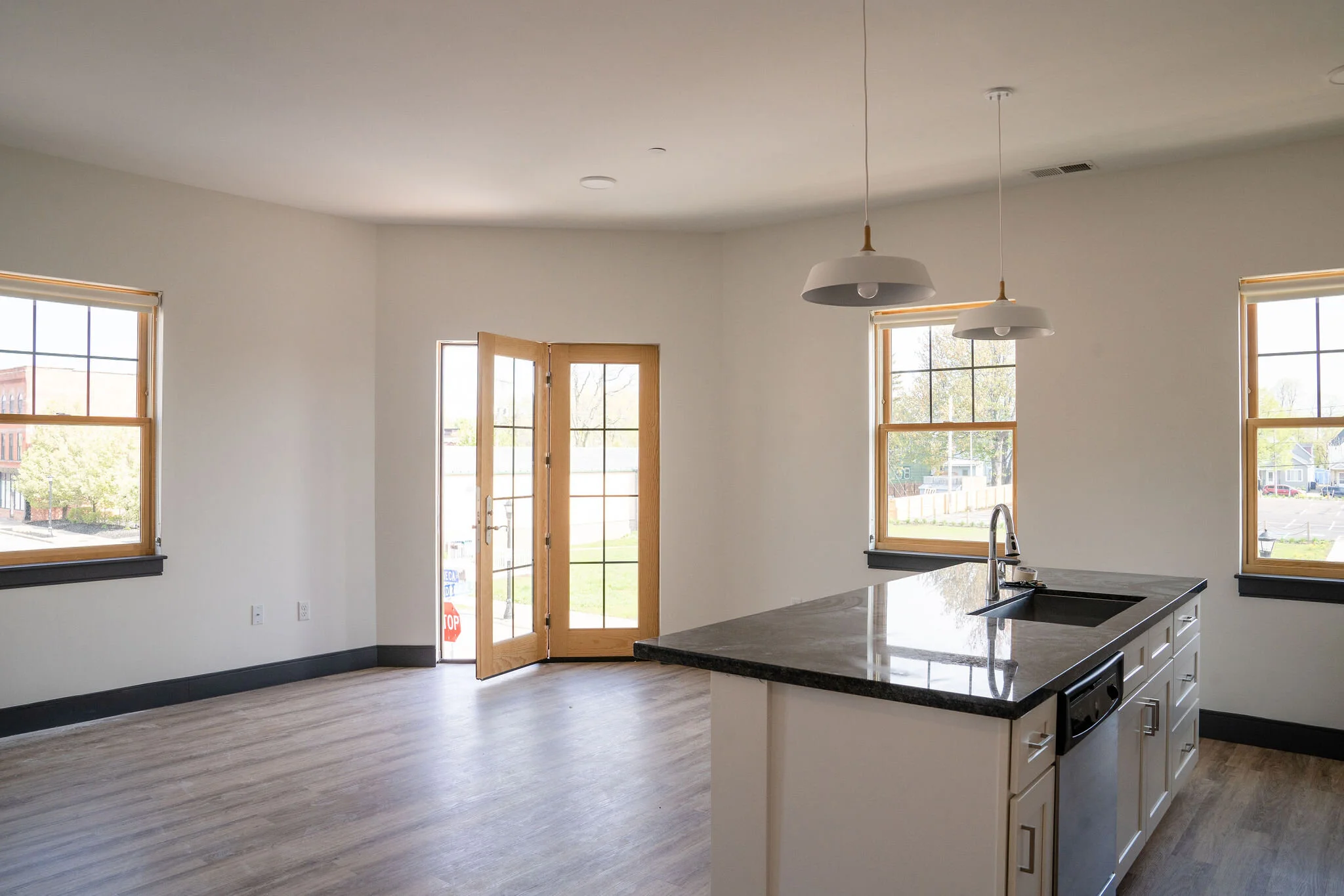 Seneca—Apt 12.jpg