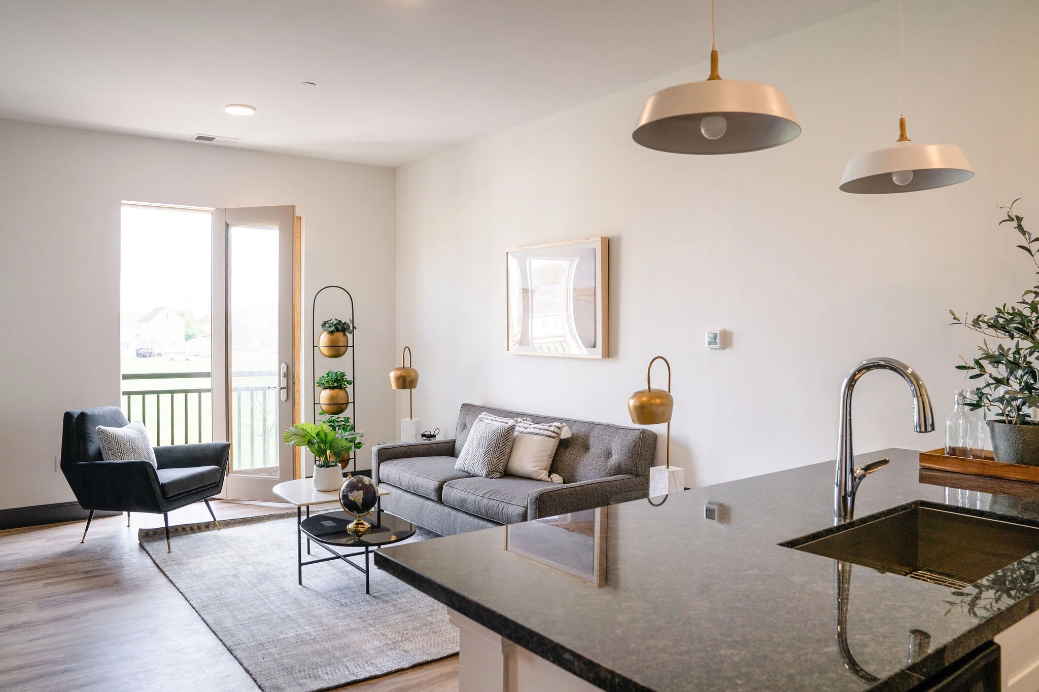 Seneca—Apt 19.jpg
