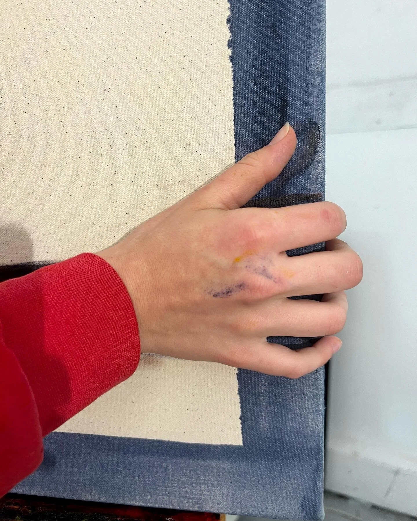 My toxic trait is not telling people I&rsquo;m painting them until posting it on Instagram 🫢 @peterstack_ sorry I miss your face too much 
Past few weeks:
Found old studies of faces and hands that inform my thinking still. 
Cleaned the studio up, we