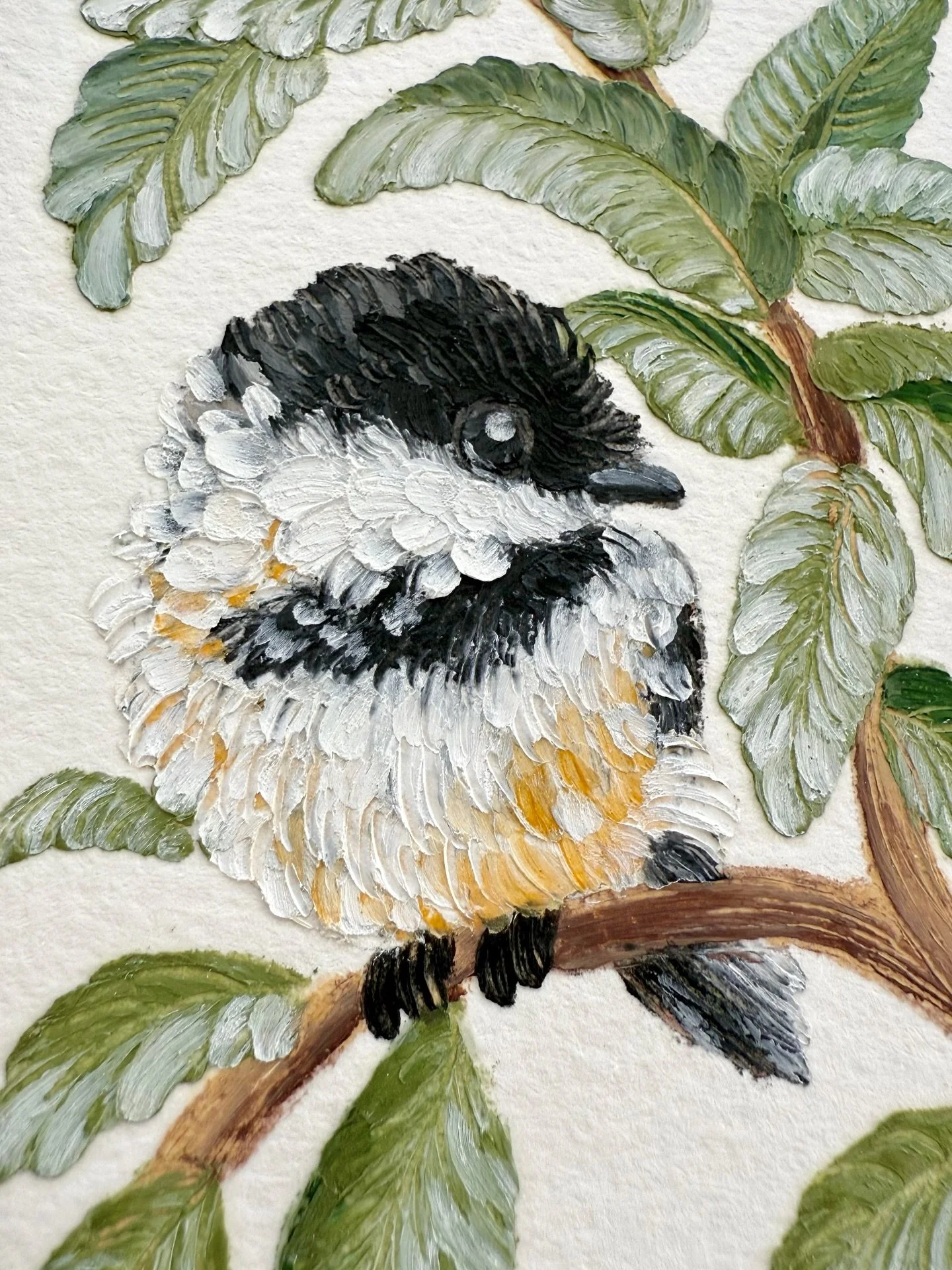 Thought these close-up photos deserved a spotlight post of their own🫶🏻 #oilpastel #texture #chickadee #fineart