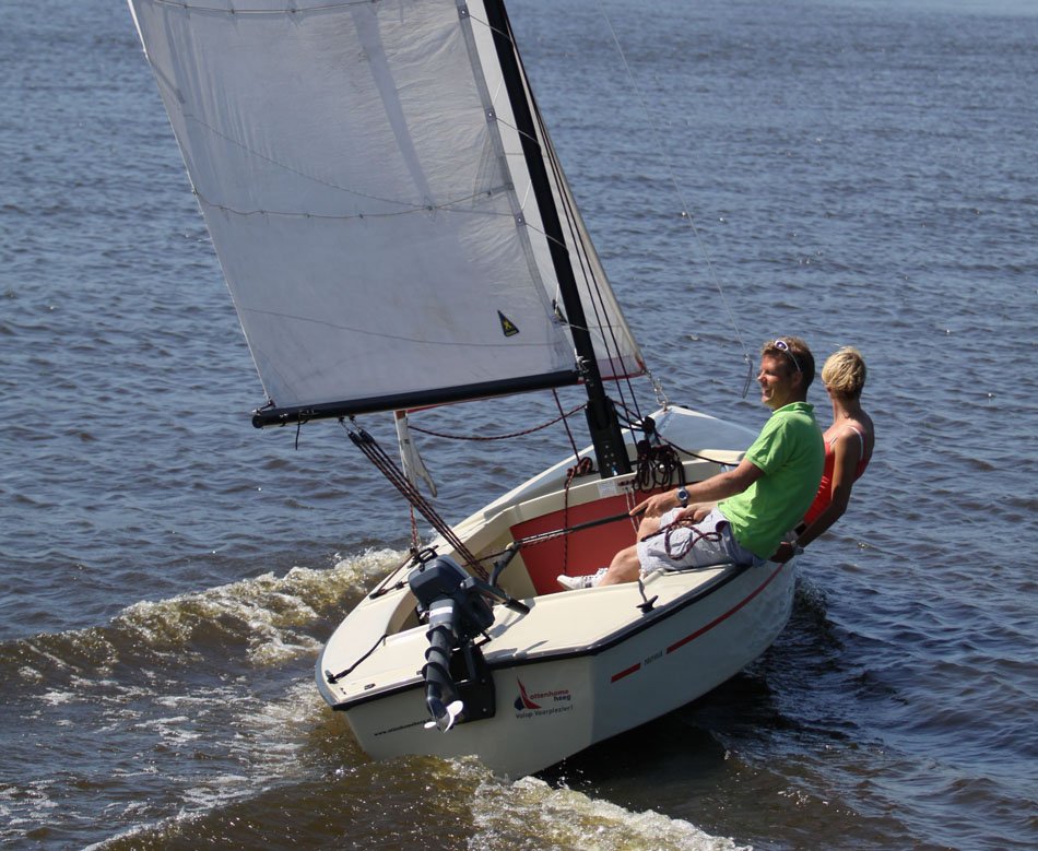 Polyvalk-zeilboot-huren-in-Friesland-Ottenhome-Heeg-3-1.jpeg