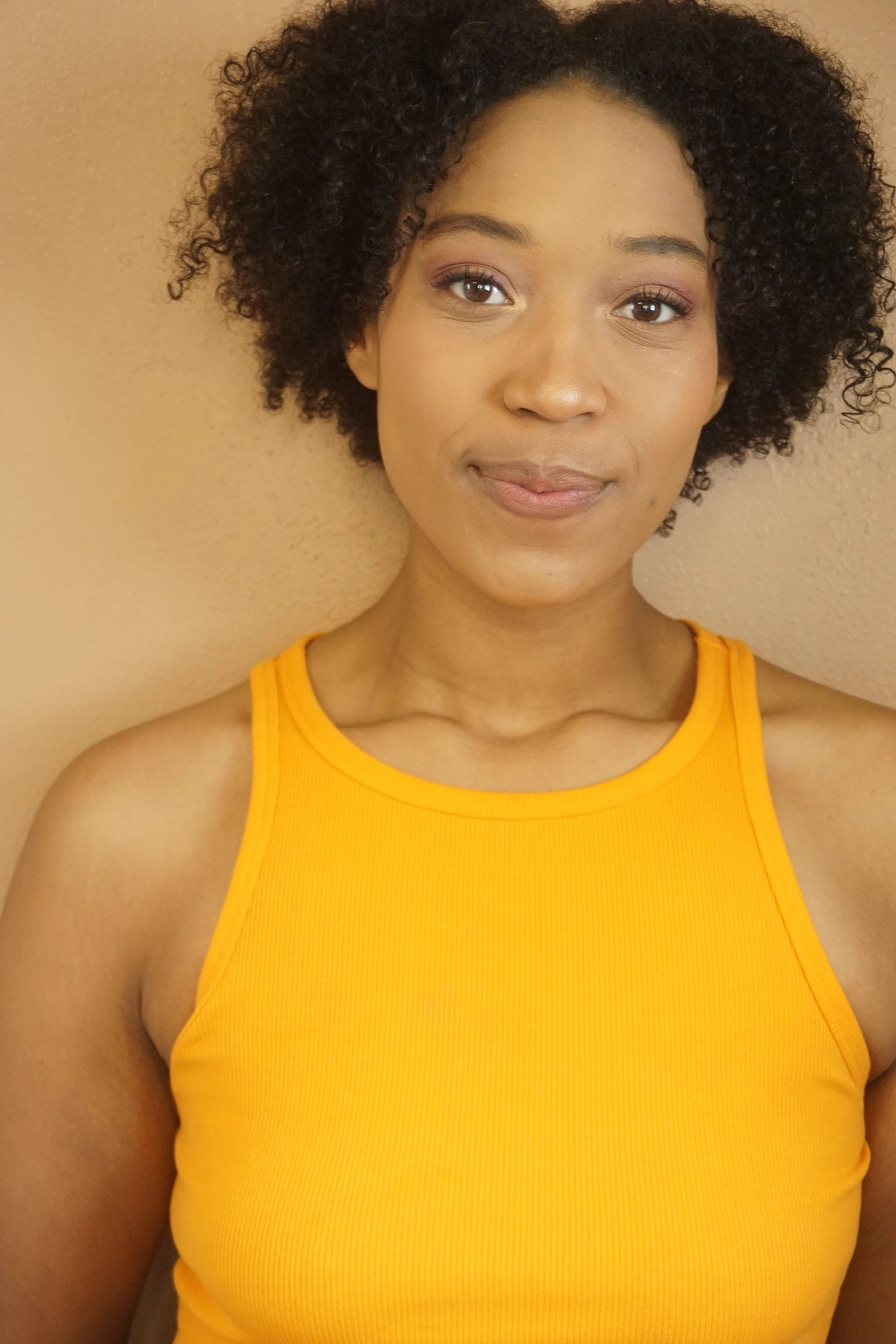 JmonetHill_Headshot6_ResoluteArtists .JPG