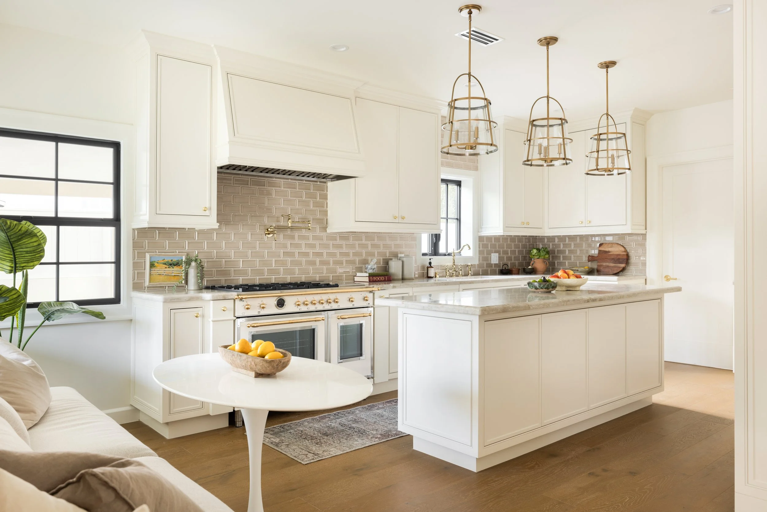 1691 Hill Dr - virtuallyherestudios.com-16.jpg