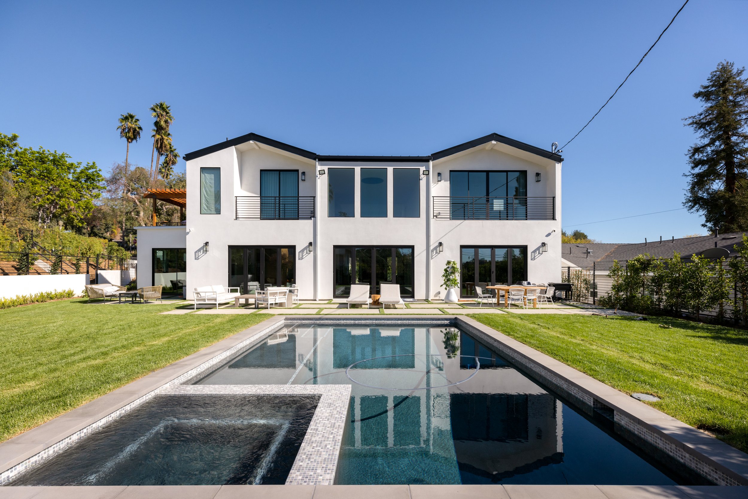 5261 Hermosa Ave - virtuallyherestudios.com-24.jpg