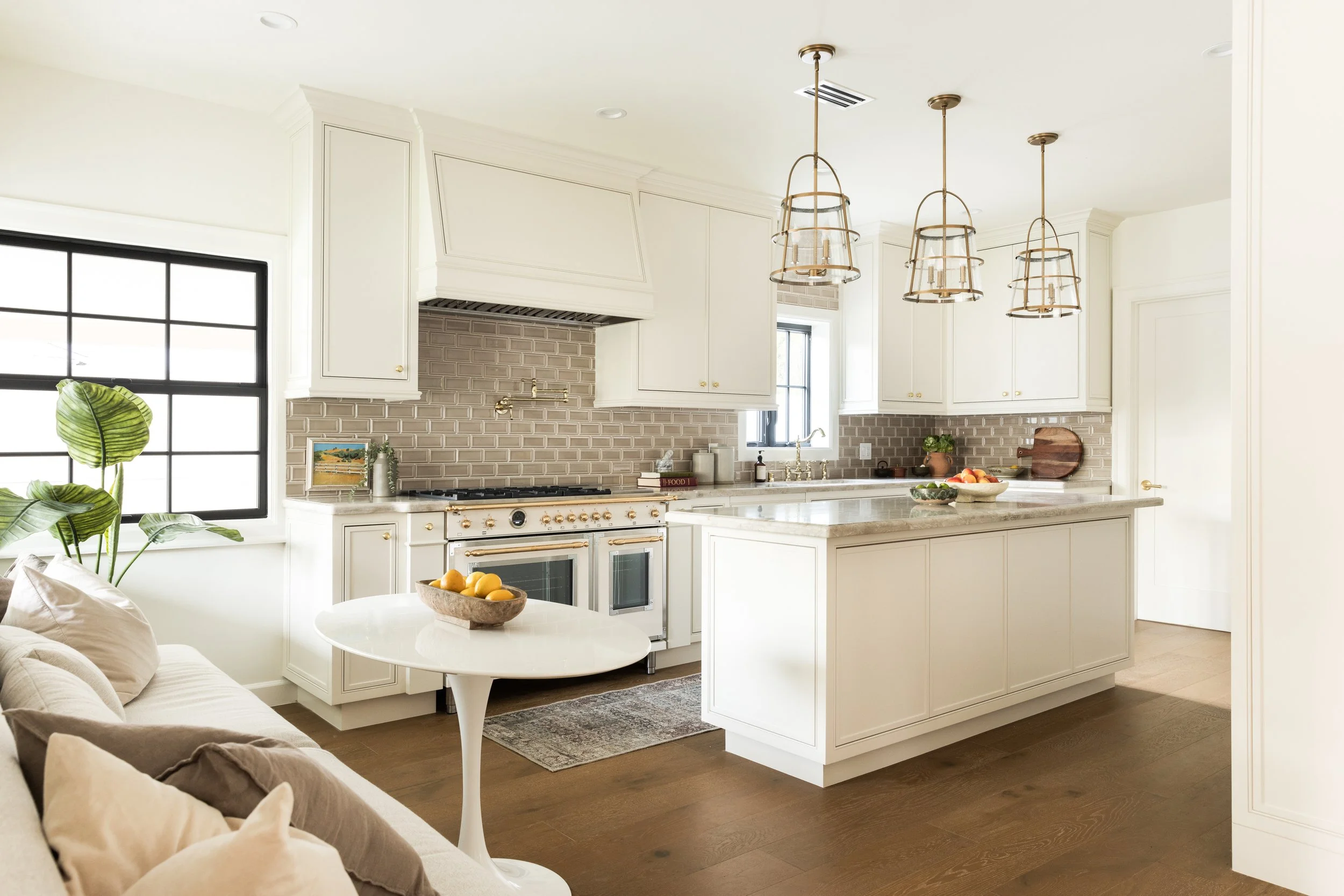1691 Hill Dr - virtuallyherestudios.com-15.jpg