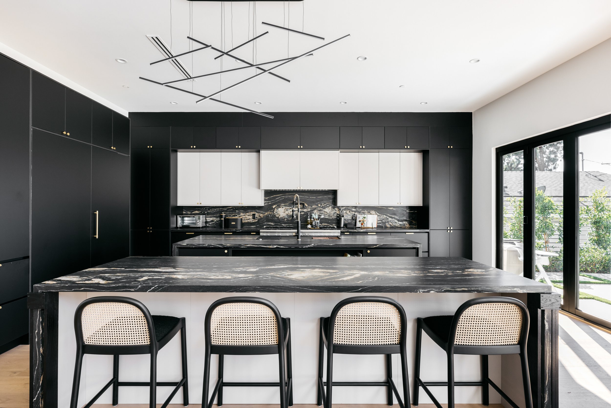 5261 Hermosa Ave - virtuallyherestudios.com-33.jpg