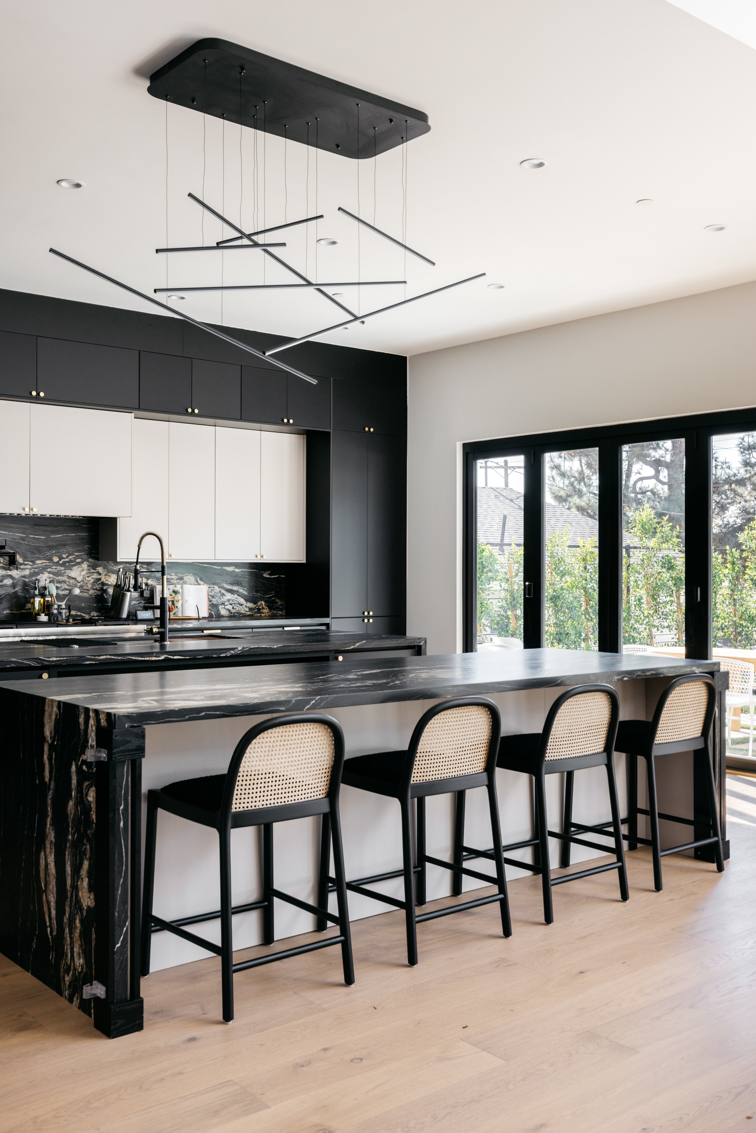 5261 Hermosa Ave - virtuallyherestudios.com-32.jpg