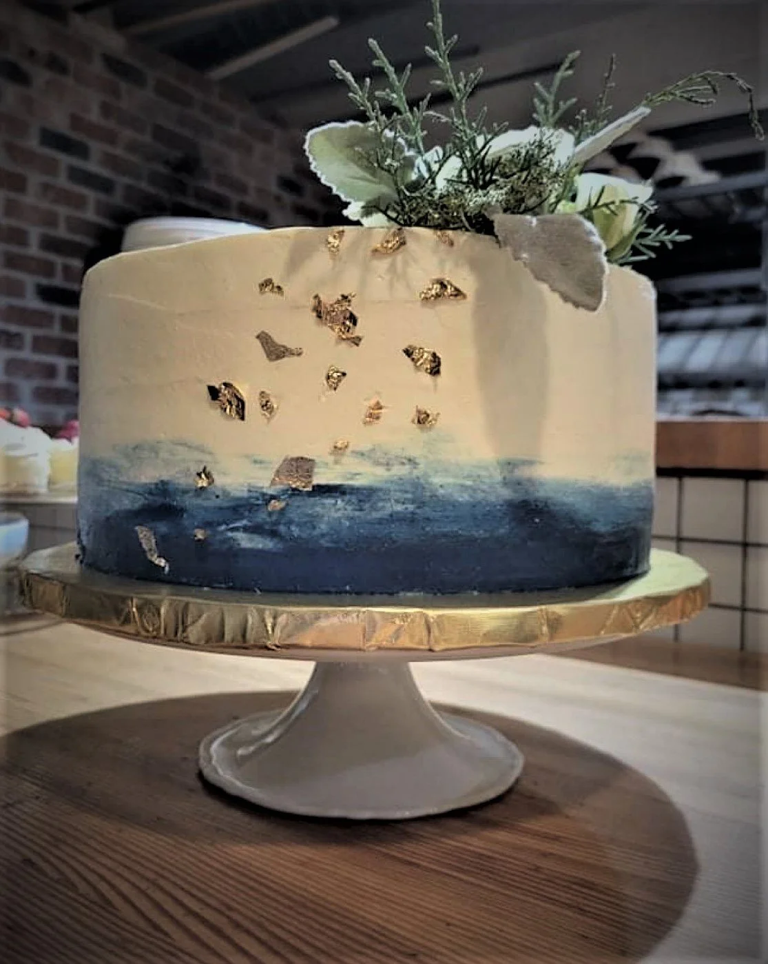 gold leaf one tier (3).JPG
