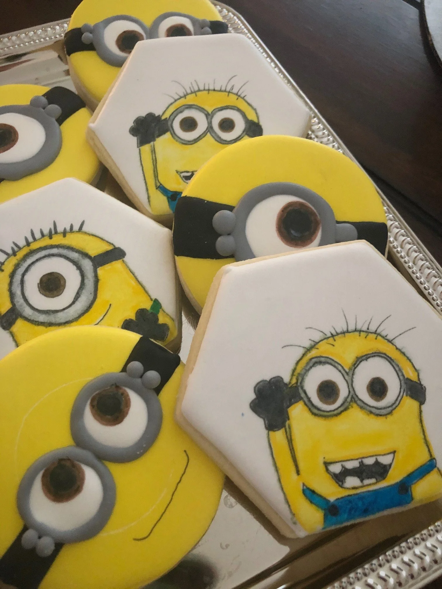 Minions cookies (2).jpg