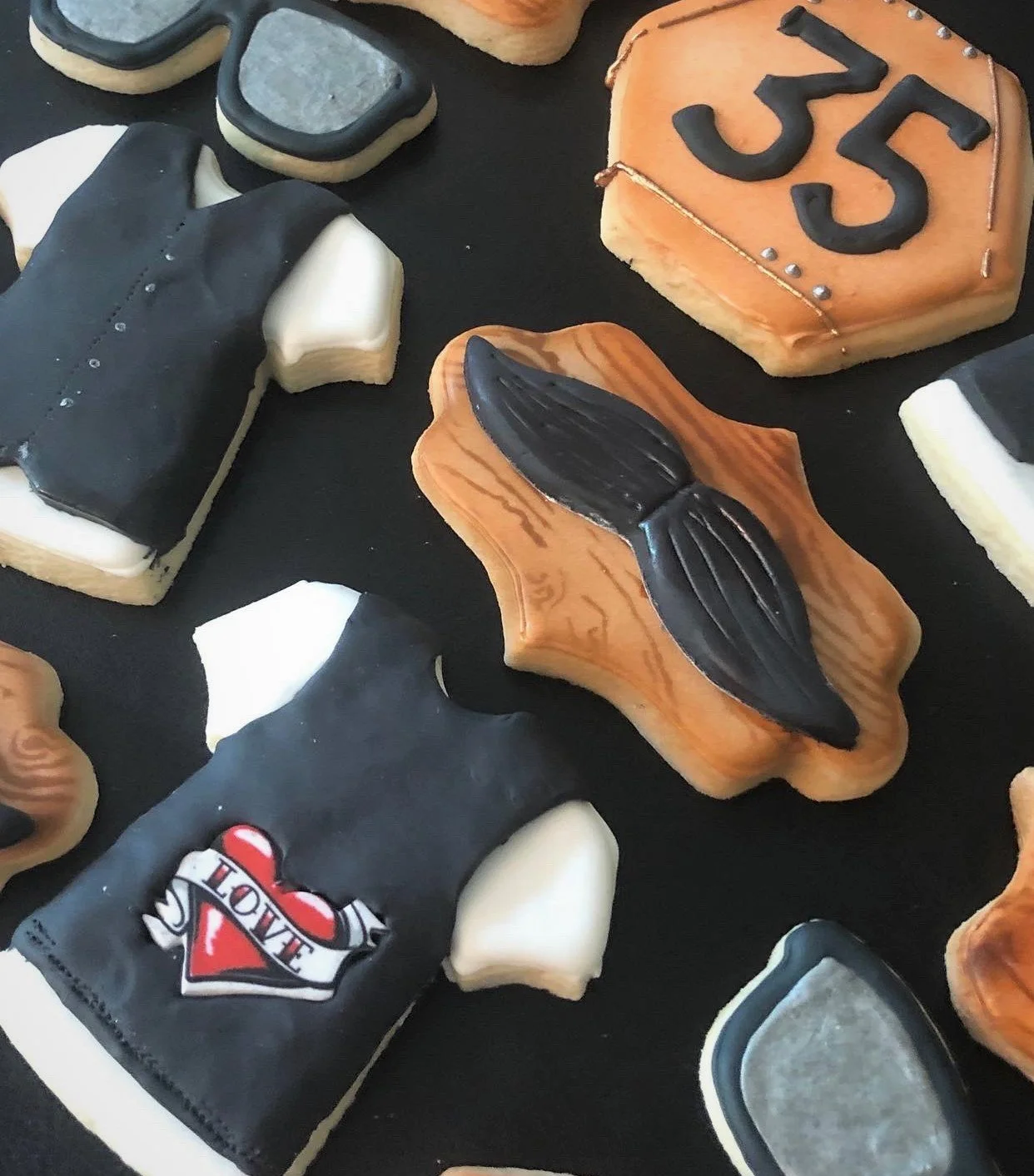 Adult male tatoo cookies (2).JPG