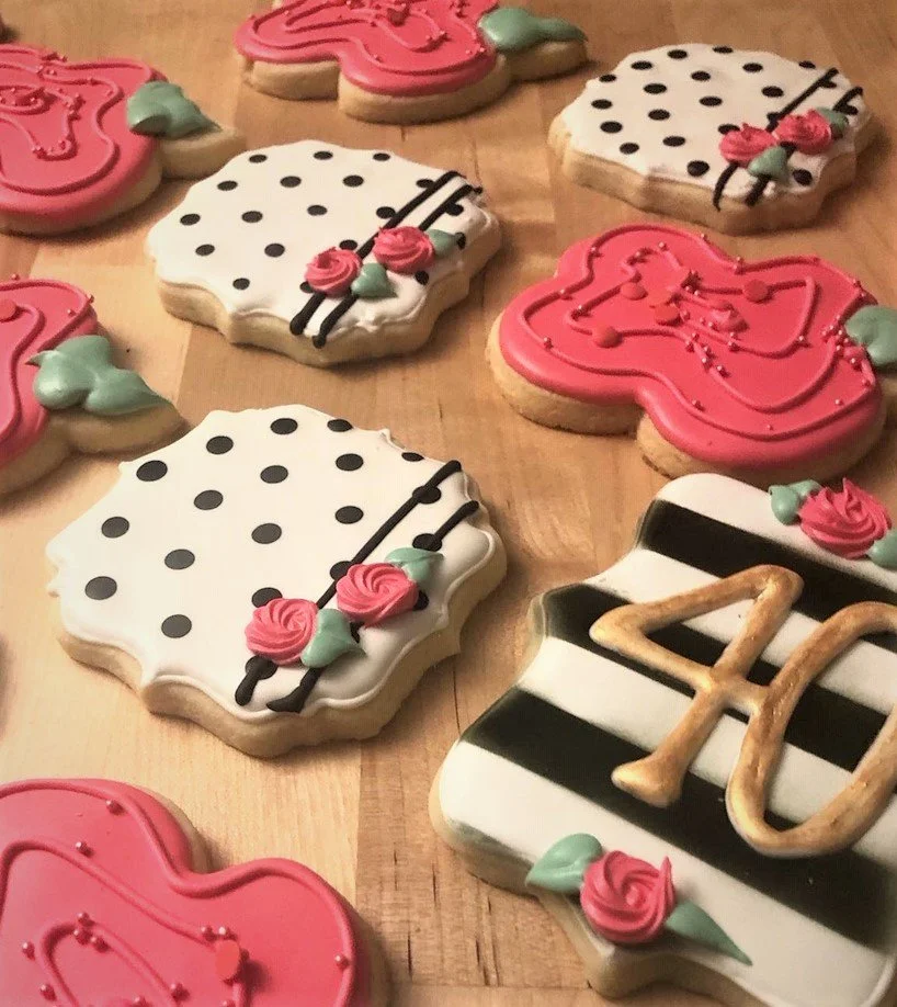 Adult female pretty in polka dots cookies (2).JPG