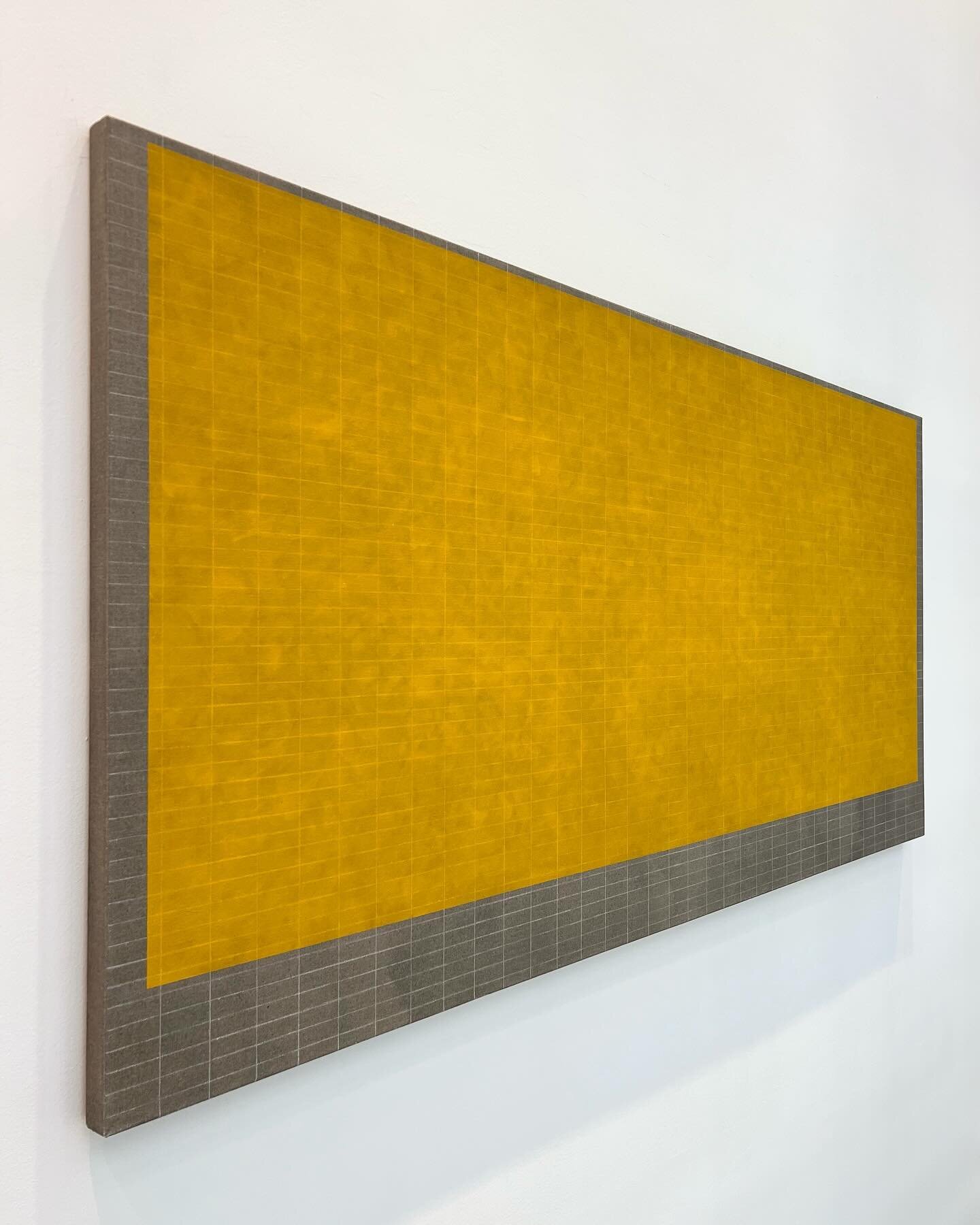 How much do you love this recent Sharon Brant painting that we just installed in our Water Street windows? A grid of white colored pencil drawn over a rectangle of golden yellow acrylic on mottled coarse linen. On view now 24/7. 💛

Artwork: Sharon B