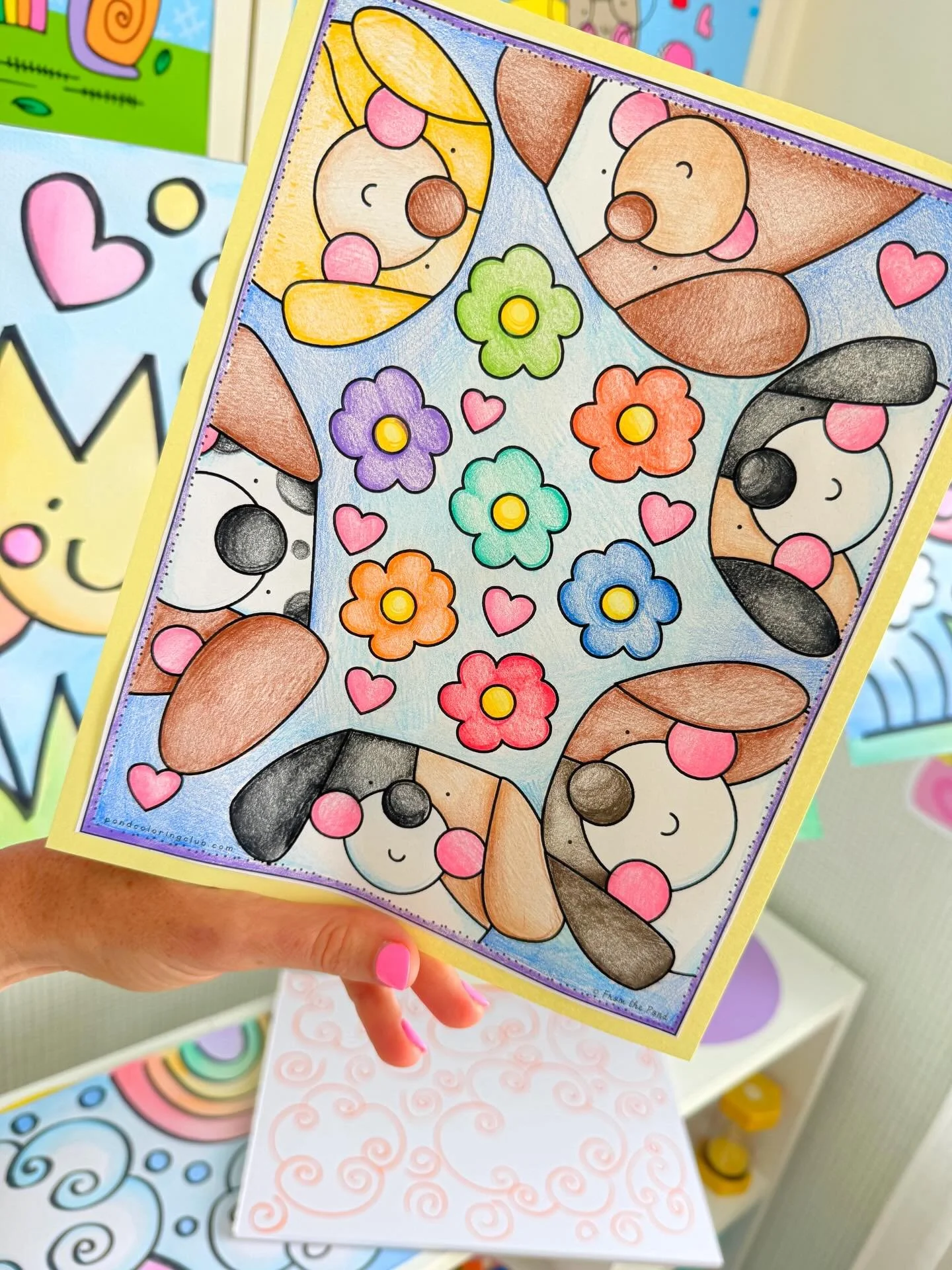 Pet puppies ready to be colored! New pages in the Pond Coloring Club for you 💚 #pondcoloringclub #coloringpages #creativeactivity