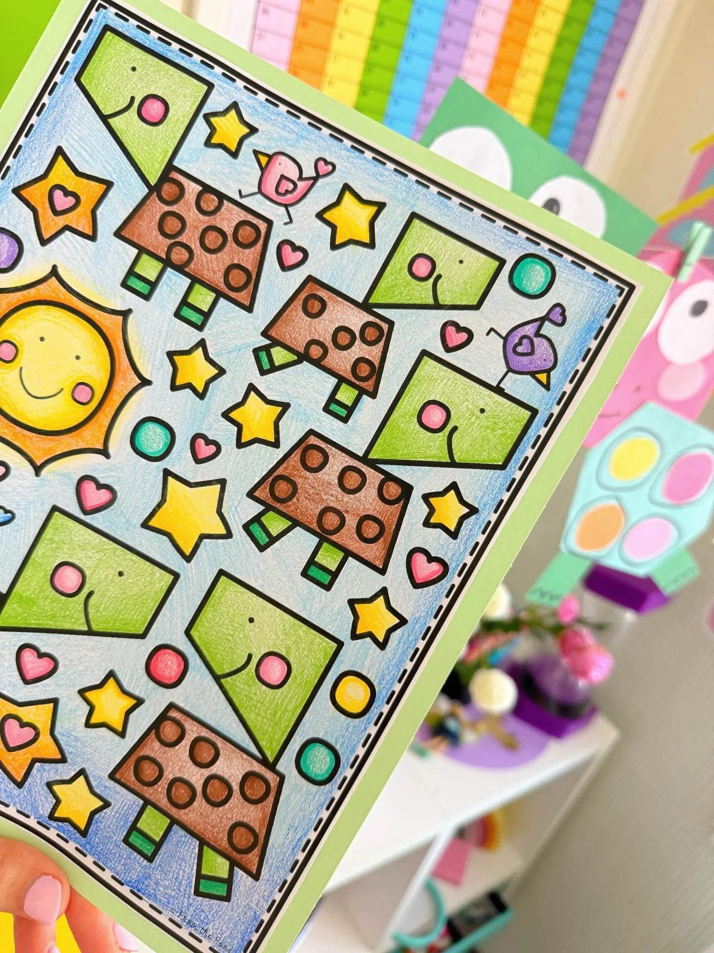 Besties, different speeds 🐢 🐦 Turtle and little bird are in the Pond Coloring Club waiting for you to gather your pencils! #pondcoloringclub #coloringisfun