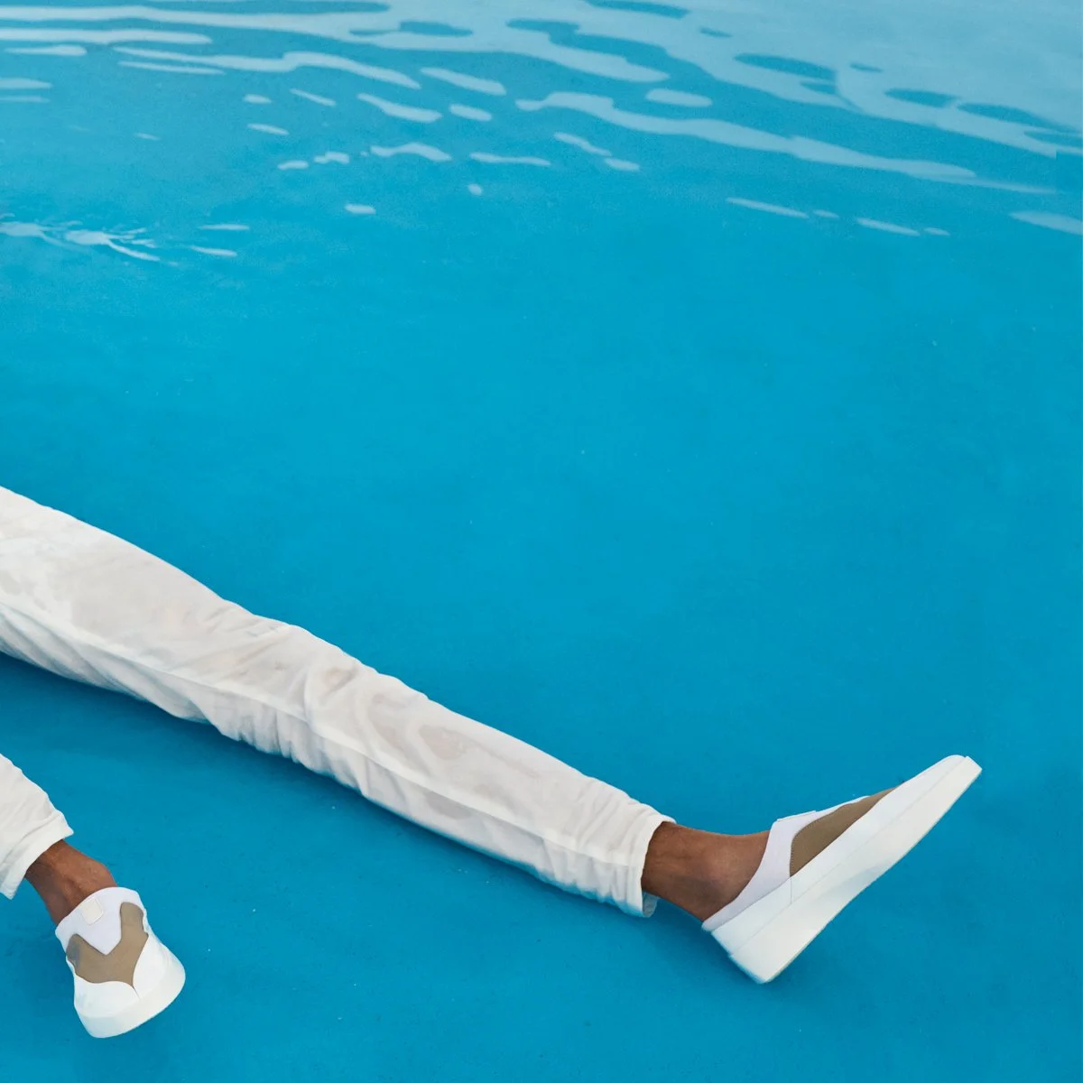 LAYING DOWN_RIGHT.jpg