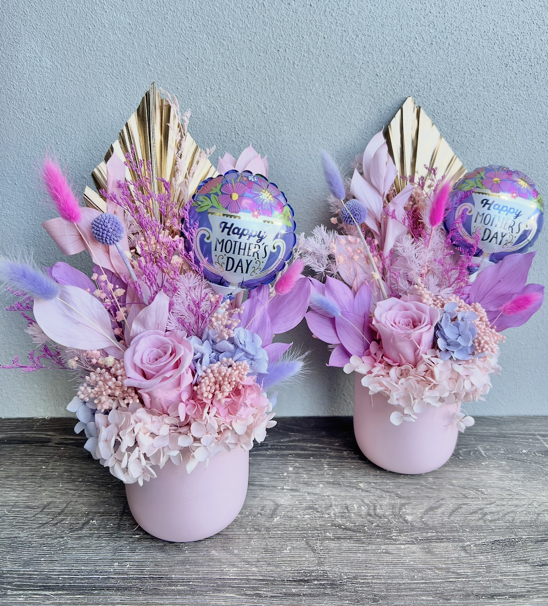 Mother's Day - Forever Florals + Mini Balloons