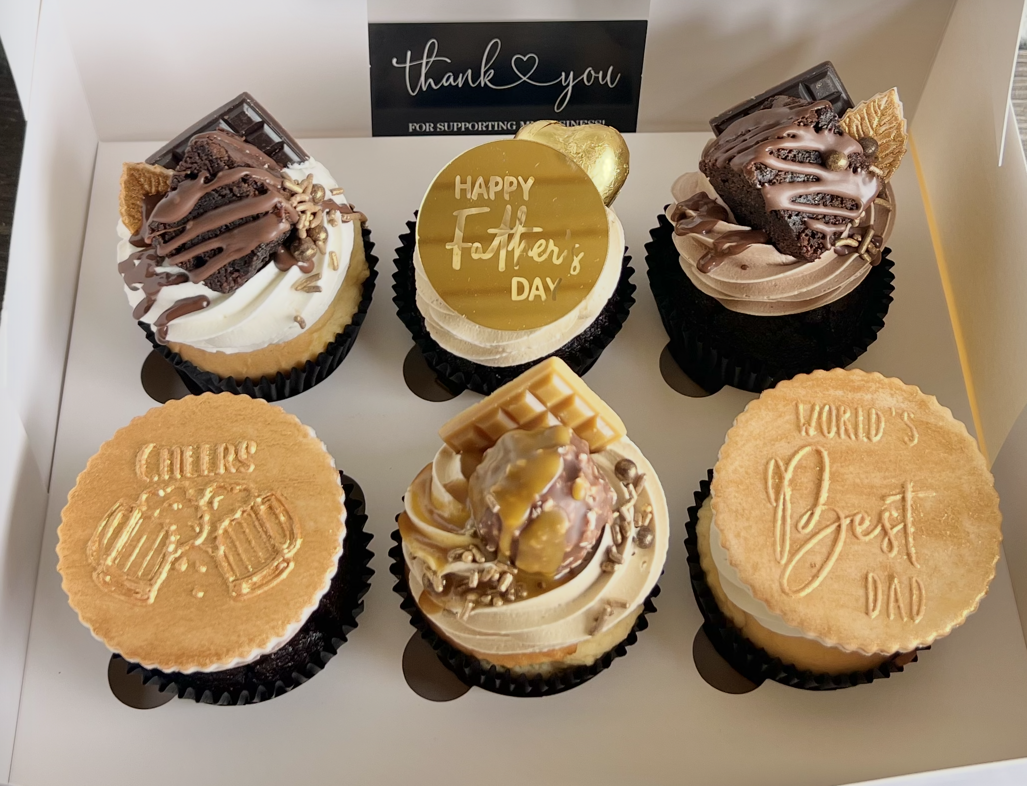 FATHER'S DAY - A Delicious Gift - Cupcakes Cookies Macarons