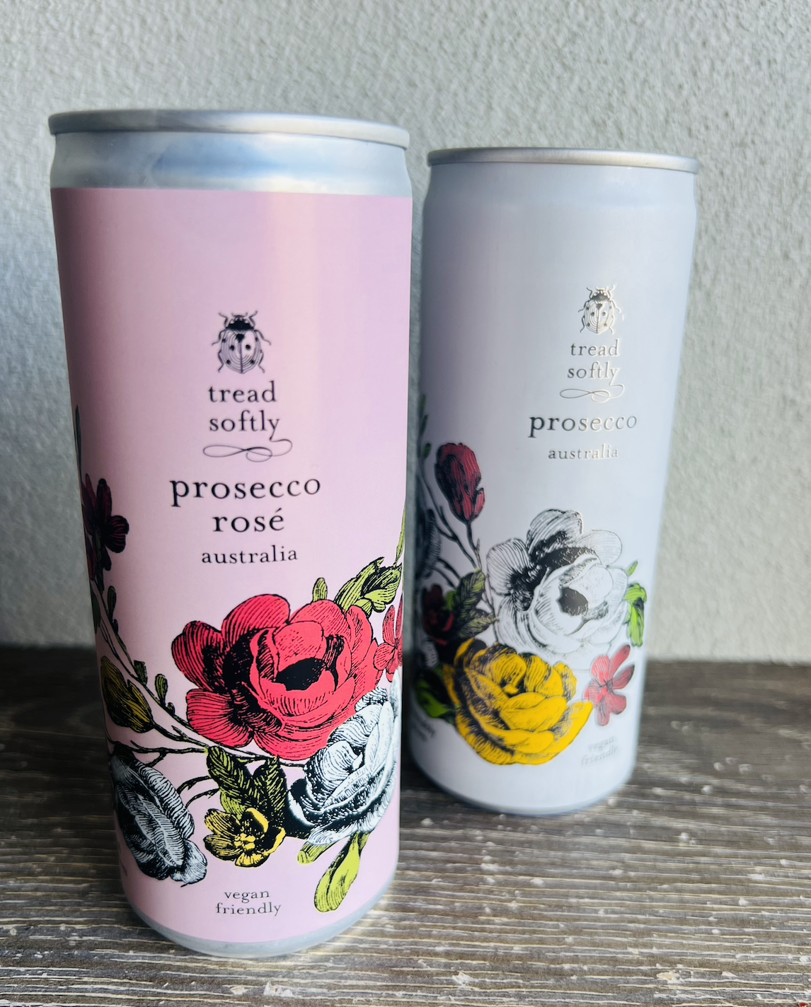 Thread Softly Sparkling Prosecco Rose - pink can - 250mls