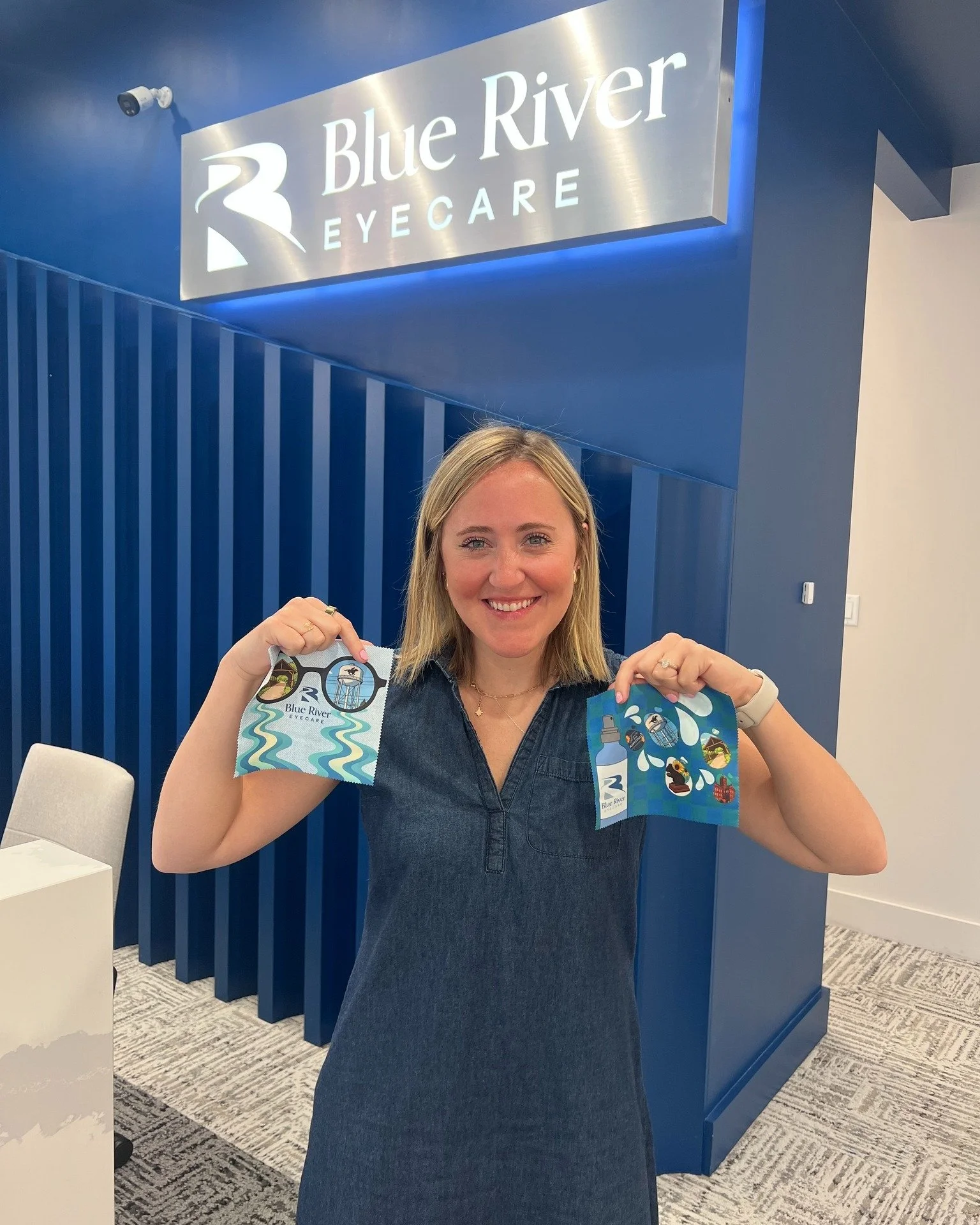 🎊Our new cleaning cloths have officially arrived at Blue River EyeCare!🎊

Pictured is McKenzie Maddox with the adult category winning designs, and Isla Price with the kid's category.

Congrats again to the winners! 🎉

These one of a kind designs a
